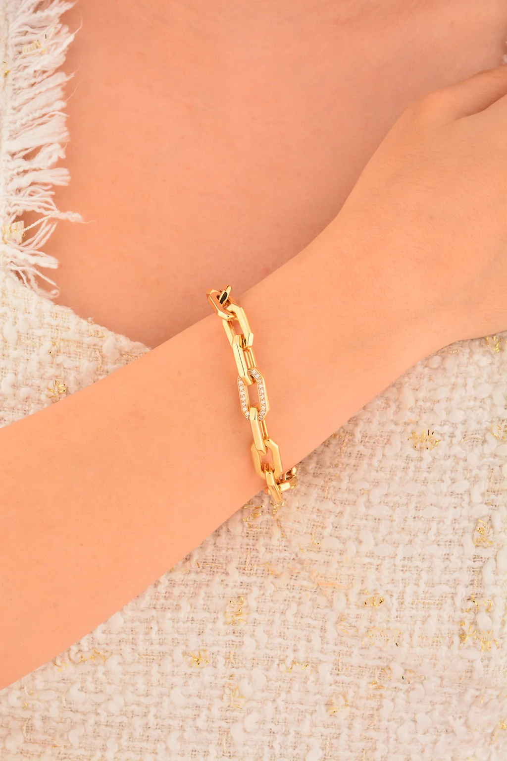 Cebeci 14 Ayar Ataçlı Taşlı Altın Bileklik