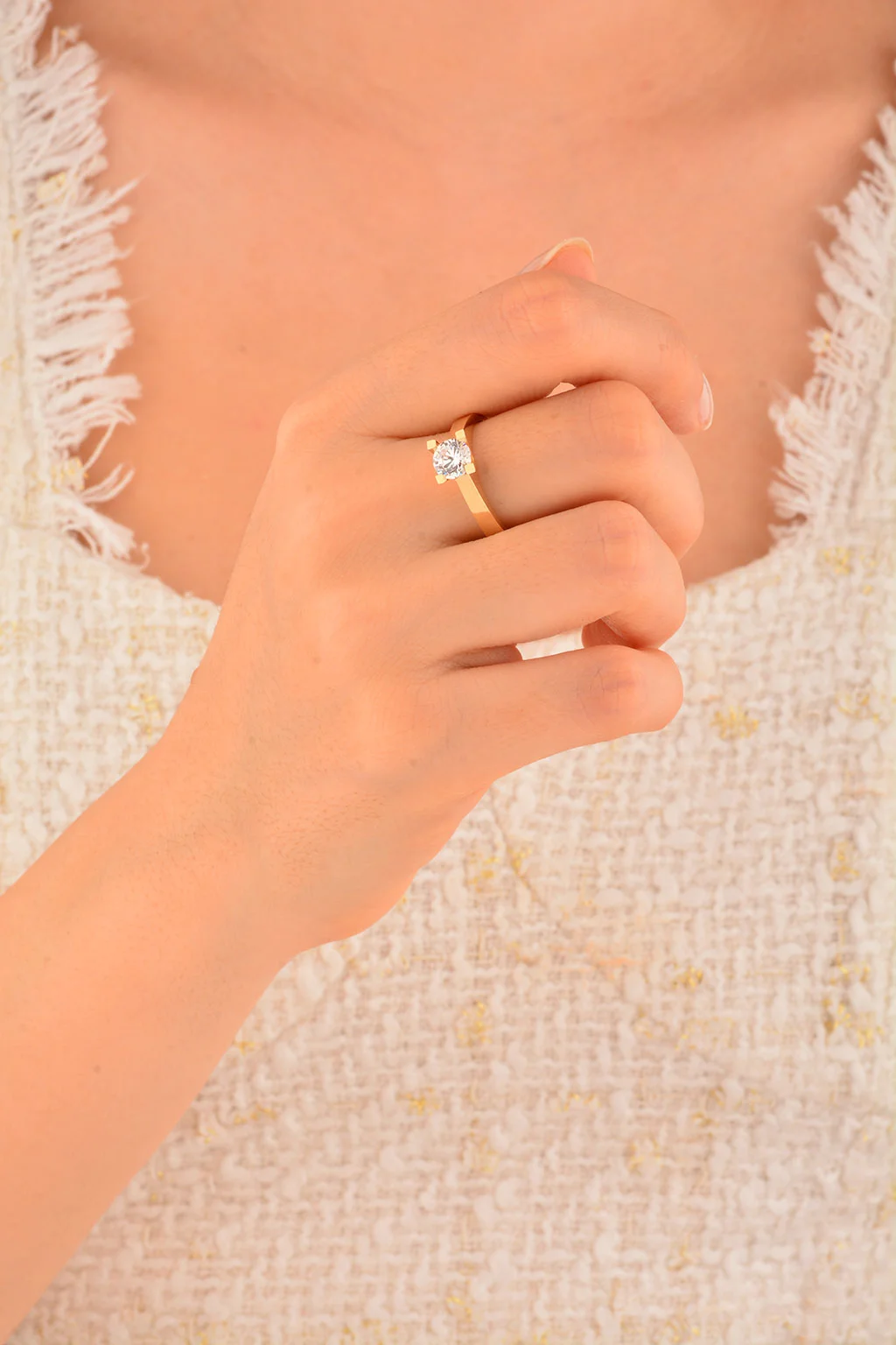 Cebeci 14 Ayar Tektaş Aşk Altın Yüzük