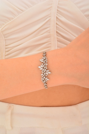 Cebeci 14 Ayar Yaprak Taşlı Altın Bileklik