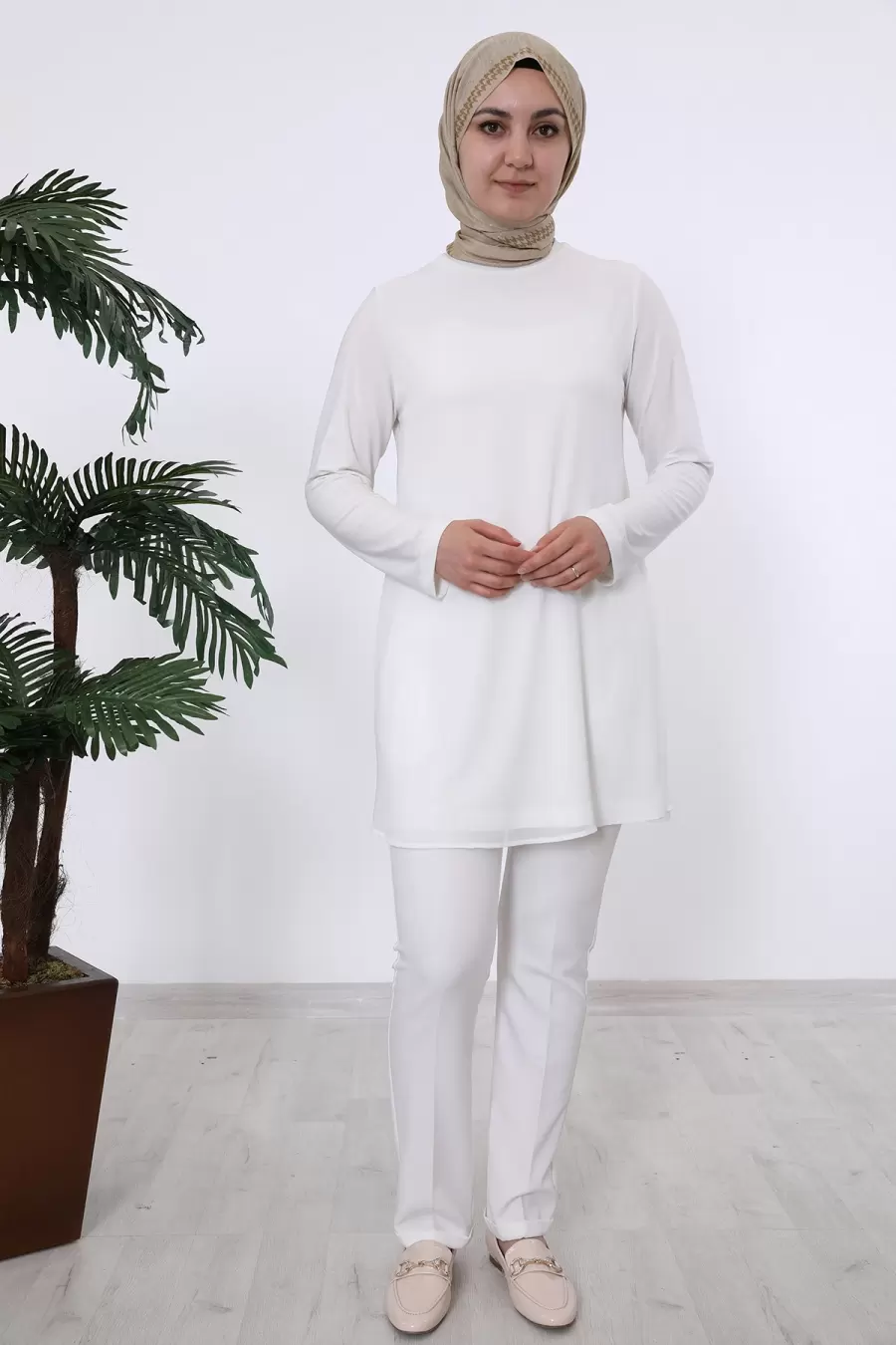 Nisaca Şifonlu Kollu Uzun Basic Tunik