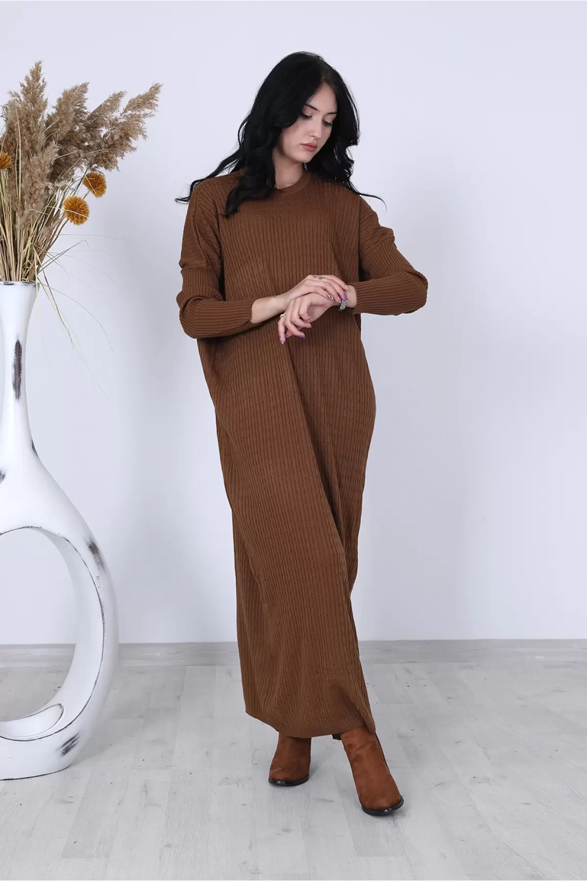 Nisaca Triko Uzun Elbise Oversıze Mısır Desenli