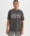 DEFACTO NBA Brooklyn Nets Oversize Geniş Kalıp Bisiklet Yaka Kısa Kollu Tişört