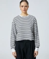 Koton Bisiklet Yaka Sweatshirt Beli Eskitme Detaylı