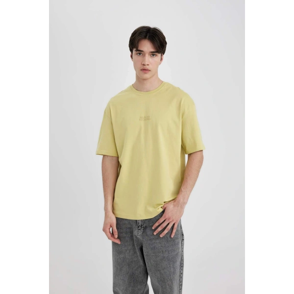 DEFACTO Erkek %100 Pamuk Comfort Regular Fit T-shirt