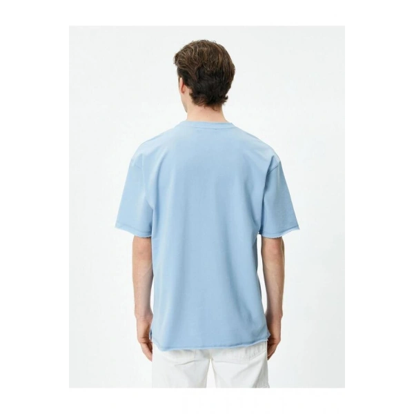KOTON Erkek Oversize Bisiklet Yaka Kısa Kollu Pamuklu T-shirt