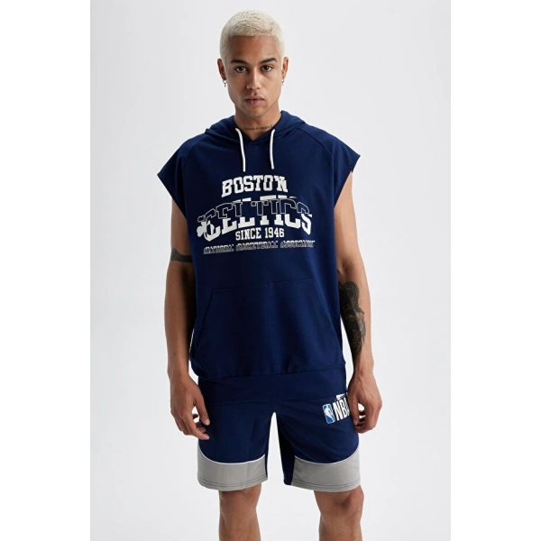 DEFACTO Lisanslı Oversize Fit Kapüşonlu Atlet