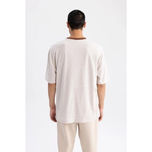 DEFACTO Erkek Oversize Fit Bisiklet Yaka Nakışlı T-shirt