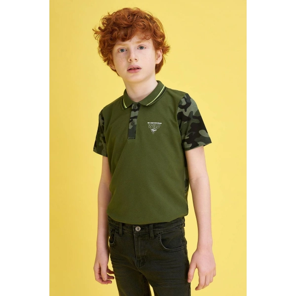 DEFACTO Erkek Çocuk Regular Fit Polo Yaka Baskılı Kısa Kollu Polo T-shirt
