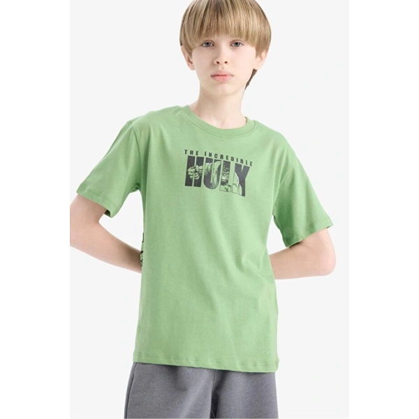 DEFACTO Erkek Çocuk Bisiklet Yaka Sırt Baskılı Kısa Kollu T-shirt