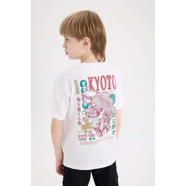 DEFACTO Bisiklet Yaka Sırt Baskılı Kısa Kollu T-Shirt