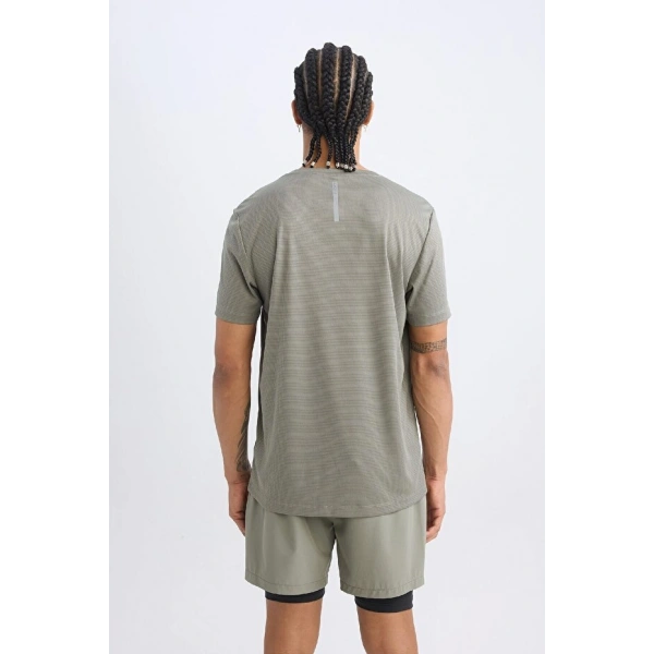 DEFACTO Erkek Slim Fit Dar Kesim Bisiklet Yaka Baskılı Sporcu Kısa Kollu Tişört