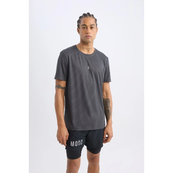 DEFACTO Erkek Slim Fit Dar Kesim Bisiklet Yaka Baskılı Sporcu Kısa Kollu Tişört