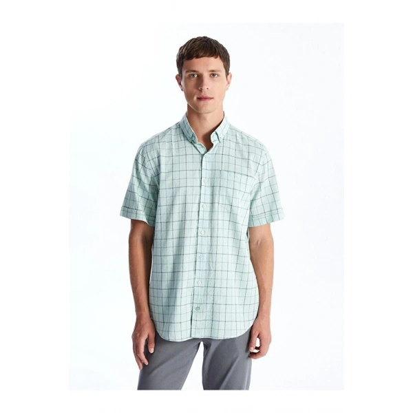 LC Waikiki Erkek Classic Regular Fit Kısa Kollu Ekose Poplin Gömlek
