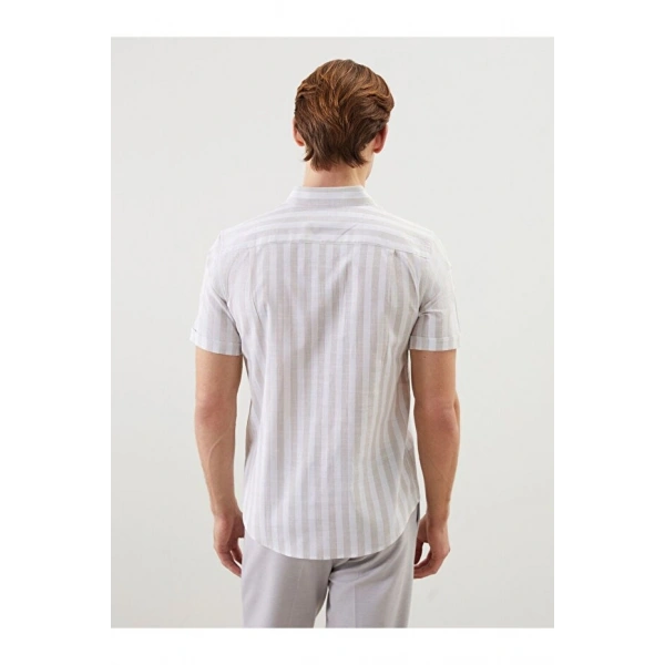 LC Waikiki Erkek Regular Fit Kısa Kollu Çizgili Keten Karışımlı Gömlek