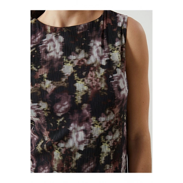 LC Waikiki Kadın Bisiklet Yaka Batik Desenli Elbise