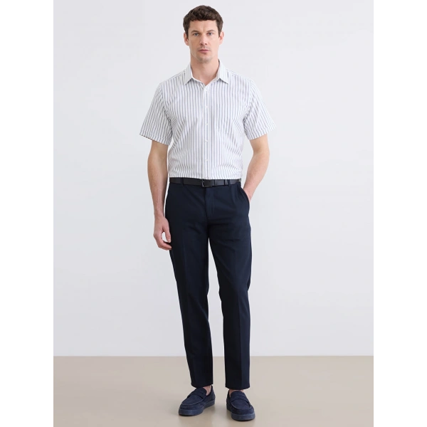 LC Waikiki Erkek Beyaz Regular Fit Çizgili Gömlek