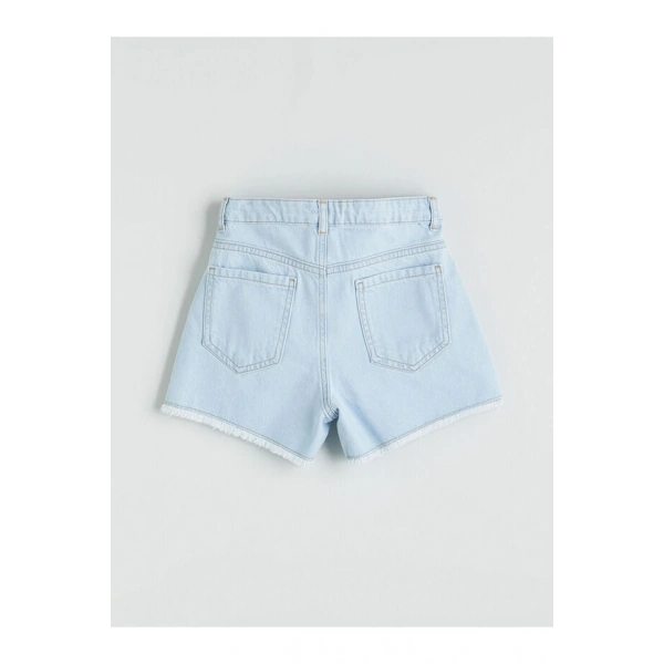 LC Waikiki Kız Çocuk Çiçek Nakışlı Jean Şort