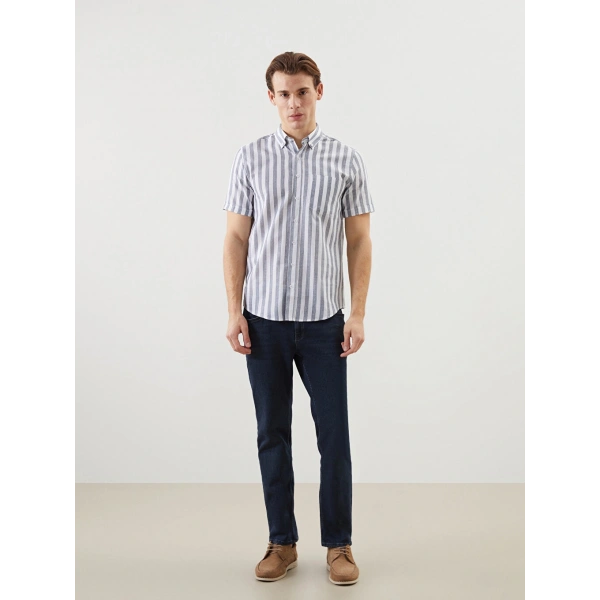LC Waikiki Erkek Lacivert Regular Fit Kısa Kollu Çizgili Keten Karışımlı Gömlek