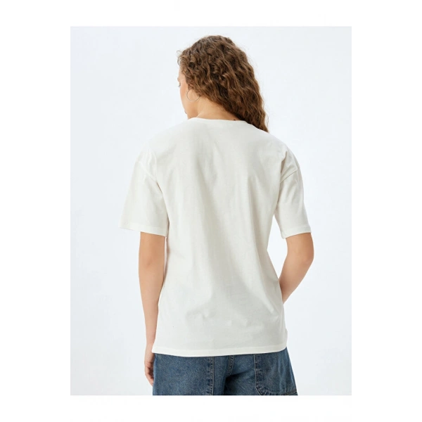 Koton Kadın Bisiklet Yaka Ekru T-Shirt