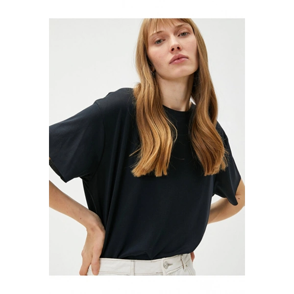 Koton Kadın Oversize Modal Karışımlı Tişört