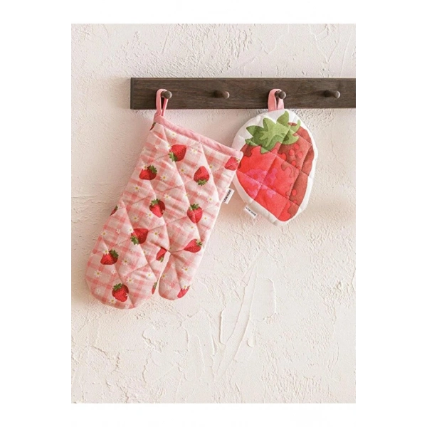 LC Waikiki Pembe Çilek Baskılı Fırın Eldiveni Ve Tutaç