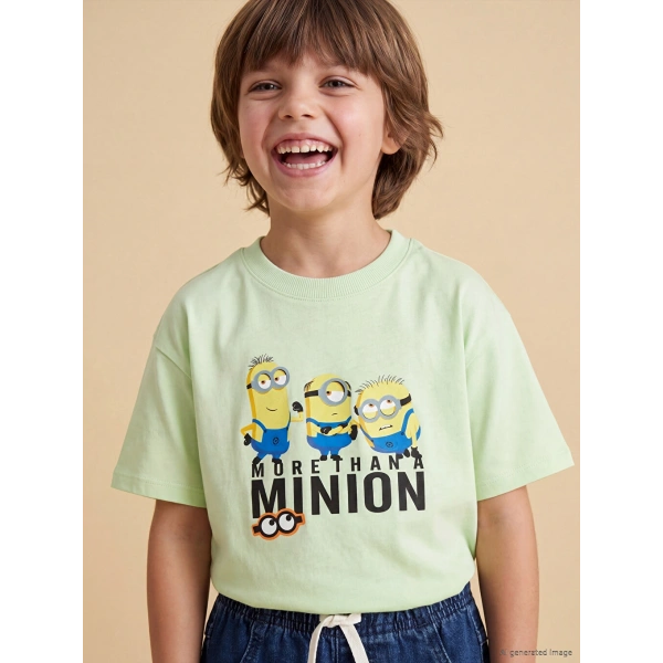 LC Waikiki Bisiklet Yaka Minions Baskılı Erkek Çocuk Tişört