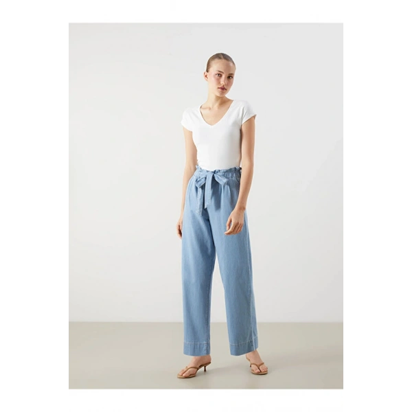 LC Waikiki Seray Yeni Sezon Beli Lastikli Straight Fit Kadın Jean Pantolon