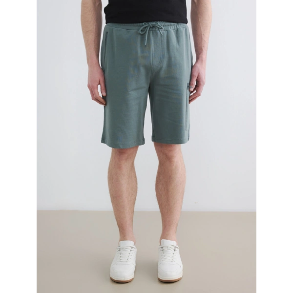 LC Waikiki Classic Yeşil Regular Fit Erkek Kargo Şort