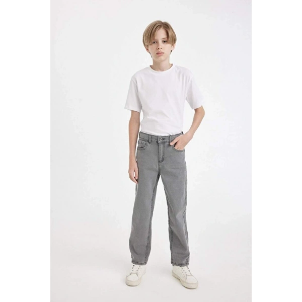 Defacto Erkek Çocuk Straight Fit Düz Paça Cepli Gri Jean Pantolon