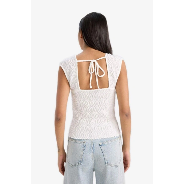 Defacto Regular Fit Bisiklet Yaka Kırışık Dokulu Beyaz Atlet