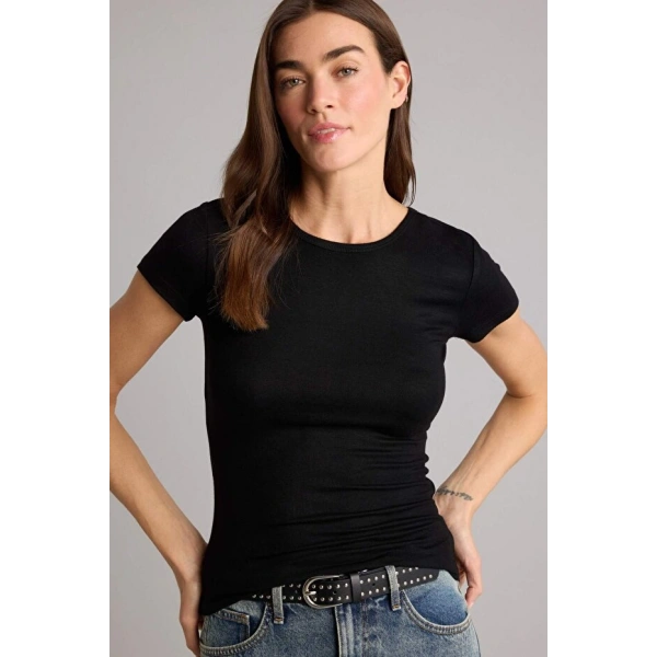 Defacto Slim Fit Bisiklet Yaka Kısa Kollu Tişört