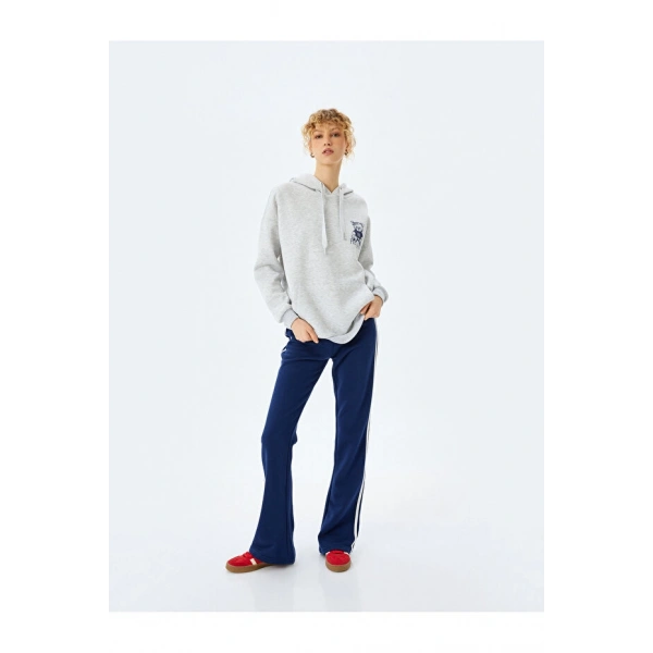 Koton Şardonlu Kapüşonlu Arkası Baskılı Oversize Sweatshirt