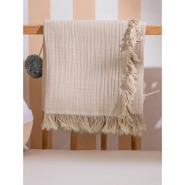 LC Waikiki Bej Püsküllü Erkek Bebek Müslin Örtü 100x100 Cm