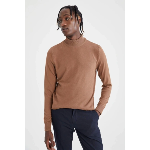 DEFACTO Slim Fit Yarım Balıkçı Yaka Triko Kazak