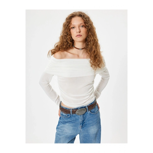 Koton Madonna Yaka Omzu Açık Tişört Uzun Kollu Drapeli Slim Fit Viskon Karışımlı