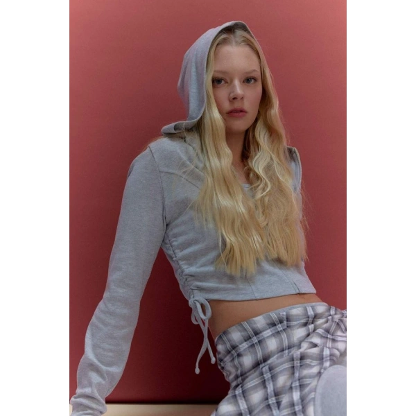 Defacto Yanları Büzgü Detaylı Kapüşonlu Crop Ribana Basic Hırka