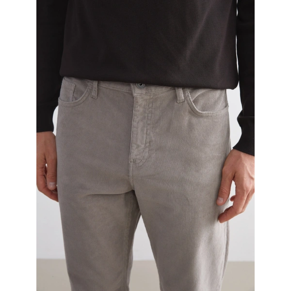 LCWAIKIKI Classic Bej Standart Kalıp Kadife Erkek Chino Pantolon