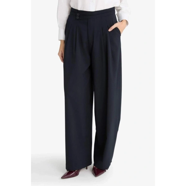 Defacto Wide Leg Geniş Kalıp Normal Bel Geniş Paça Pantolon F7273AX25AU