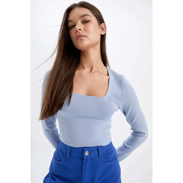 DEFACTO Slim Fit Kare Yaka Kazak