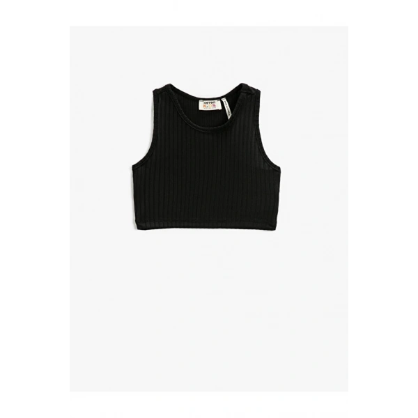 Koton Basic Crop Üst Kolsuz Yuvarlak Yaka Dar Kalıp