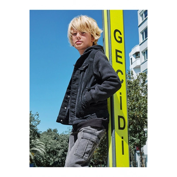 LC Waikiki Erkek Çocuk Kapüşonlu Jean Ceket