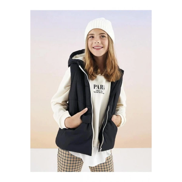 LC Waikiki Siyah Kapüşonlu Basic Kız Çocuk Şişme Yelek