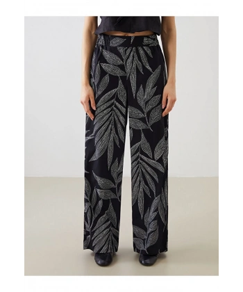 LC Waikiki Kadın Beli Lastikli Çiçekli Pantolon