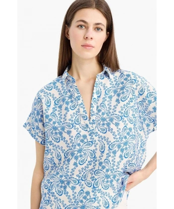 Defacto Kadın Oversize Geniş Kalıp Çiçekli Kısa Kollu Bluz