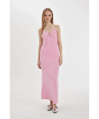 Defacto Slim Fit Dar Kesim V Yaka Askılı Maxi Elbise