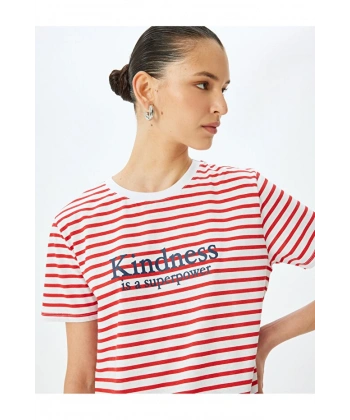 Koton Bisiklet Yaka Kırmızı Kadın T-Shirt