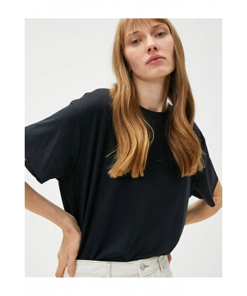 Koton Kadın Oversize Modal Karışımlı Tişört