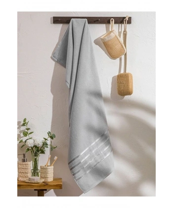 LC Waikiki Çizgili Banyo Havlusu 70x140 Cm