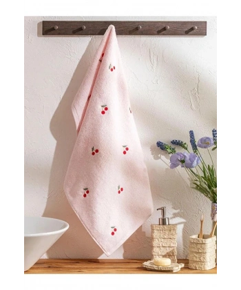 LC Waikiki Pembe Kiraz Nakışlı Yüz Havlusu