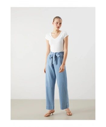 LC Waikiki Seray Yeni Sezon Beli Lastikli Straight Fit Kadın Jean Pantolon